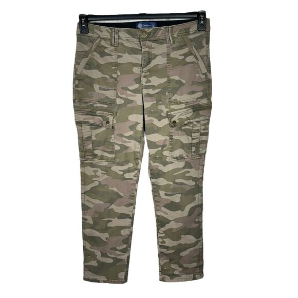Democracy SZ 10 “Ab”solution Jeans Stretch Camo Cargo Pockets Mid-Rise ZIp-Fly - Picture 1 of 9